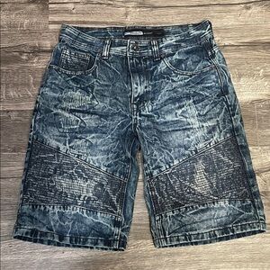 Brooklyn Xpress
Stylish Blue Jean Shorts for Men